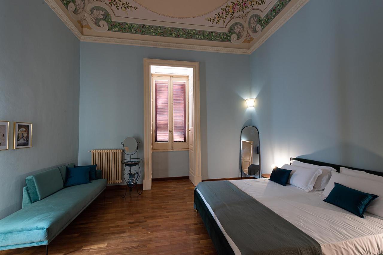 Bed and Breakfast Palazzo Francesco Grassi Aradeo Exterior foto
